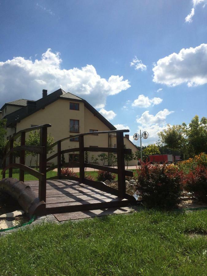 Hotel Dyminy Kielce Exterior foto